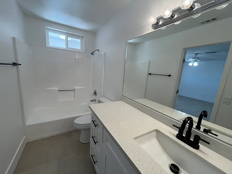 29555 Avenida La Paz #4 — Photo 19