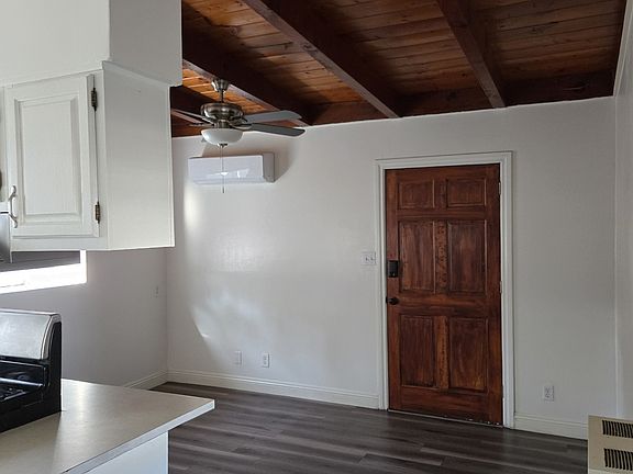 4th image of 9273 Laurel Ave