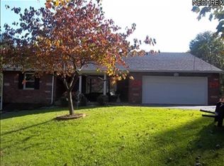 12467 Kinsman Rd, Burton, OH 44021