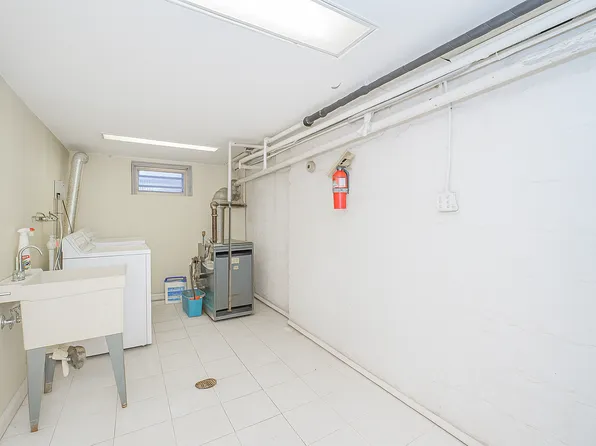 1042 70th Street image 27 of 34