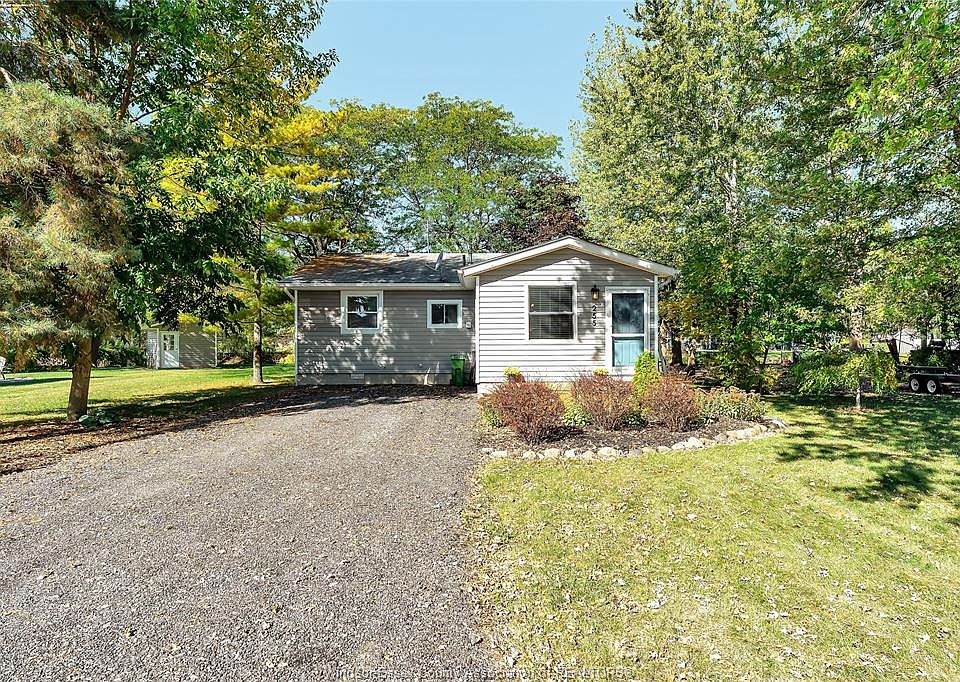 1st image of 255 Edward Rd