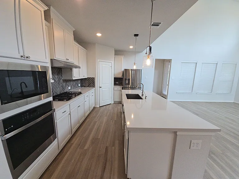 9227 Dearborn Knoll Dr — Photo 23
