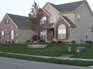 6828 Ridge Pointe Dr, O'Fallon, IL 62269