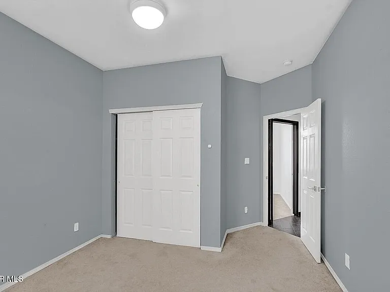313 Peter Noyes Dr — Photo 17