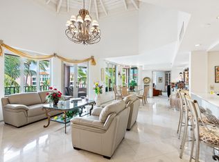 140 SE 5th Ave #PENTHOUSE 49, Boca Raton, FL 33432