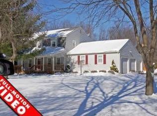 2514 Sexton Rd, Howell, MI 48843