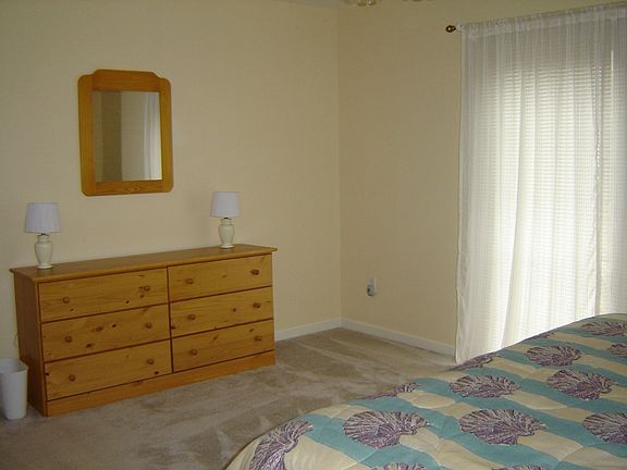 Master Bedroom (King) with Deck