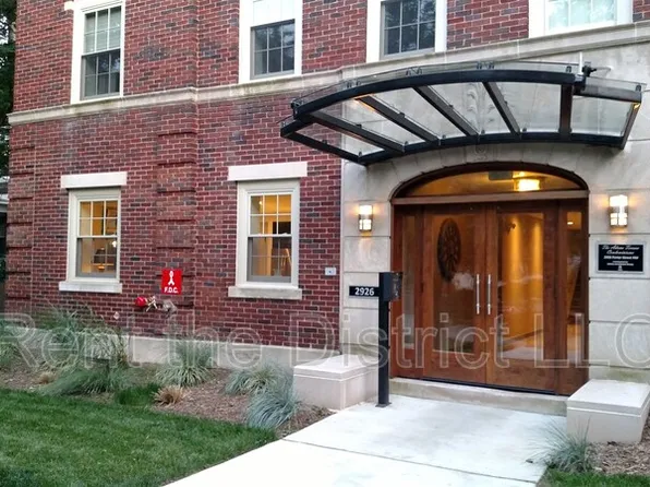 2926 Porter St NW APT 102, Washington, DC 20008