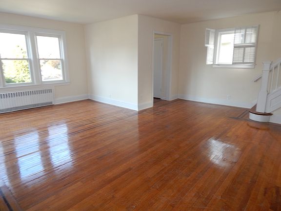 2nd image of 137-51 228th Street