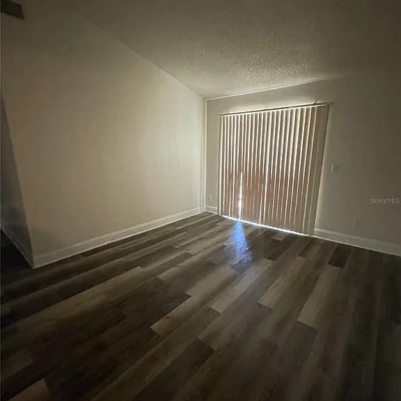 2201 Cascades Blvd #302 — Photo 10