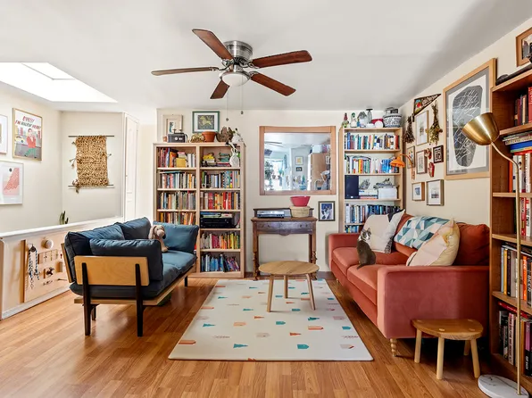 203 29th Street image 1 of 7