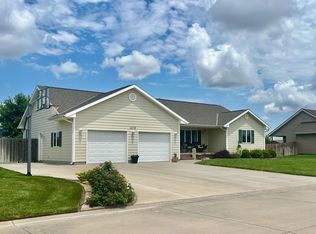 406 Decker St, Galva, KS 67443