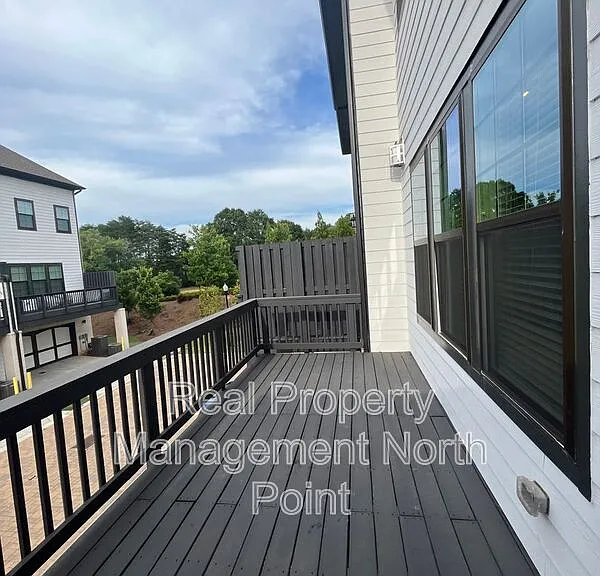 942 Catamaran Ct — Photo 33