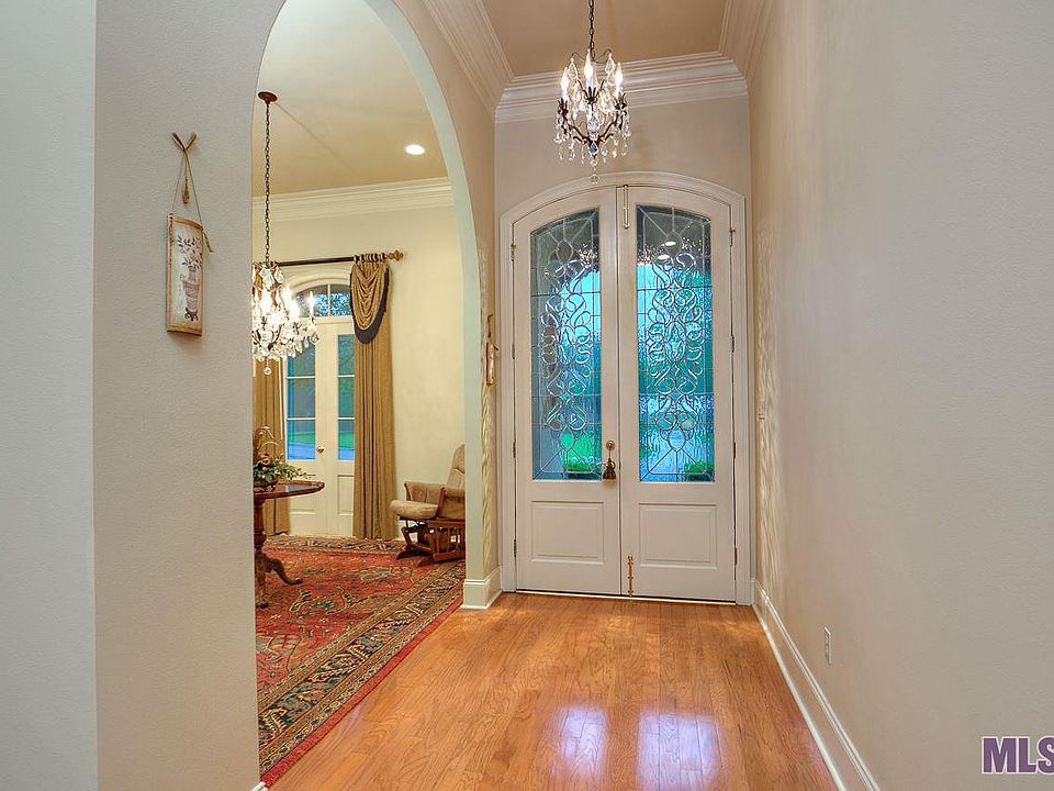 1st image of 37278 Longwood Ave
