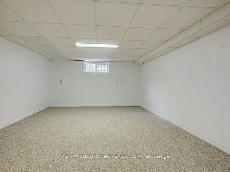 440 Parkridge Cres — Photo 23