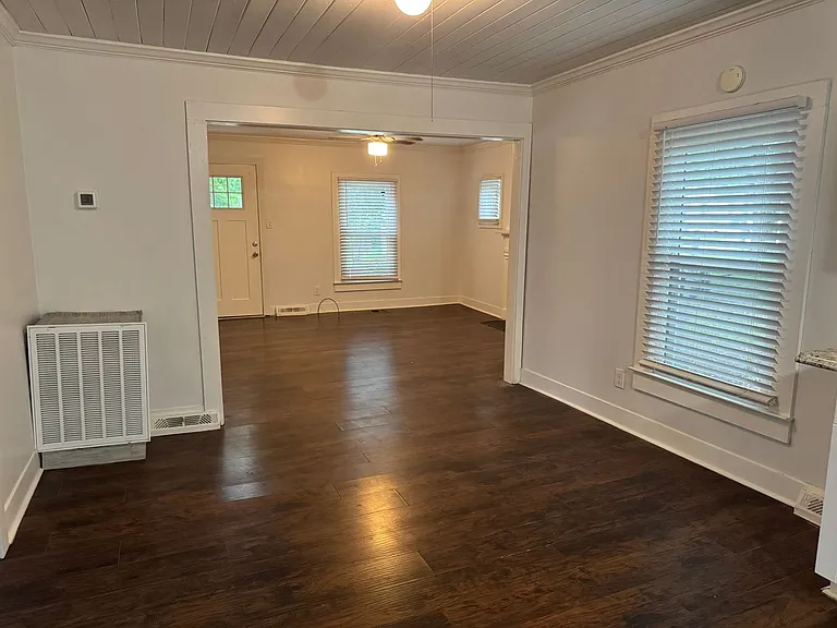 3015 Central Ave — Photo 6