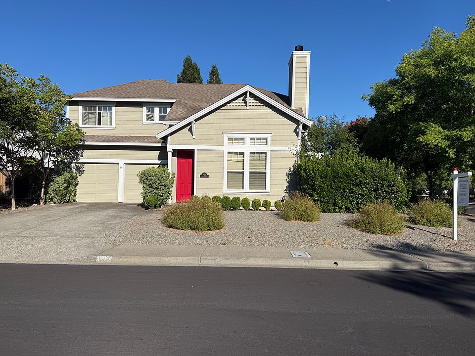 1st image of 921 Chiles Ave