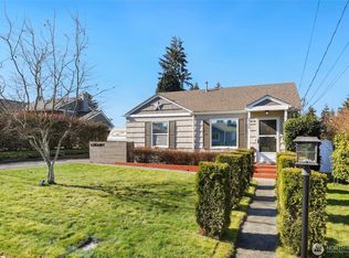 2738 Locust Ave W, University Place, WA 98466