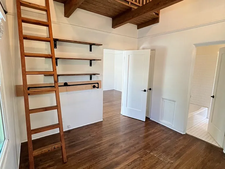 1309 San Andres St #B — Photo 10
