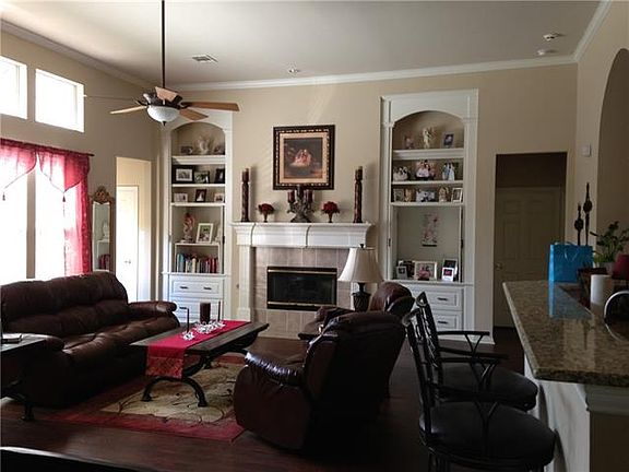 5th image of 3516 Charleston Dr