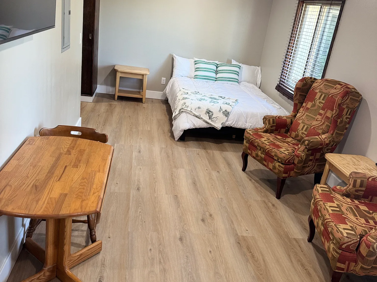 Studio, 347 sqft, $1,000 — Photo 2
