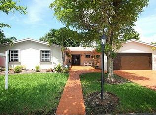 10304 SW 129th Ct, Miami, FL 33186