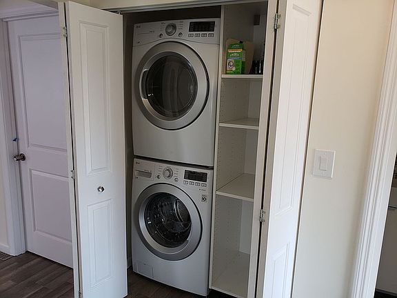 New LG Washer Dryer