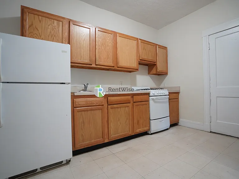 1634 Commonwealth Ave #9 — Photo 5