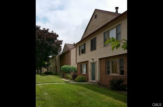 2nd image of 805 Garfield Ave APT C