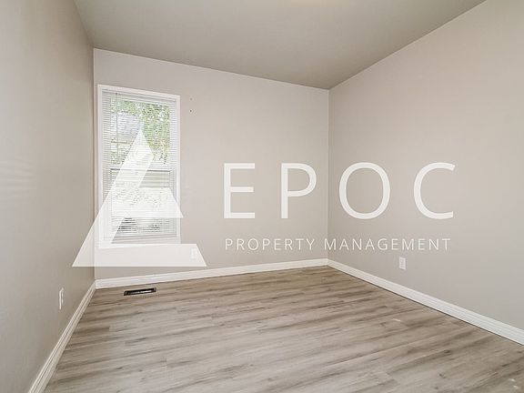 5th image of 704 Tiffin Ave