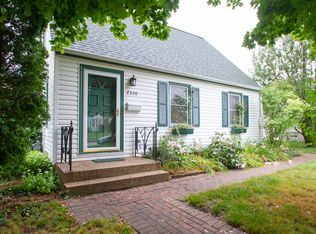2328 S 65th St, West Allis, WI 53219