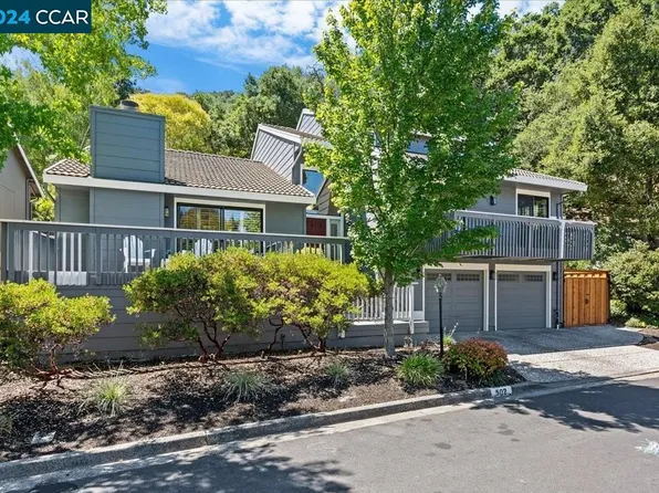 502 Augusta Dr, Moraga, CA 94556