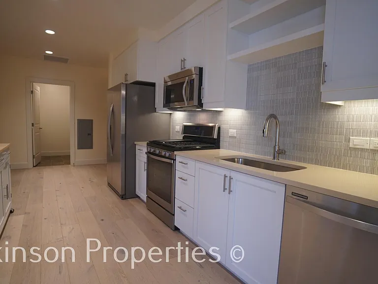 3301 Arapahoe Ave #325 — Photo 8