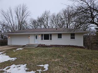 130 Liberty Bell Blvd, Pleasant Hill, IA 50327