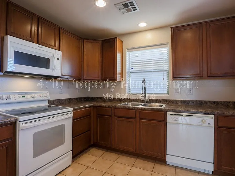 1774 S Seton Ave — Photo 10