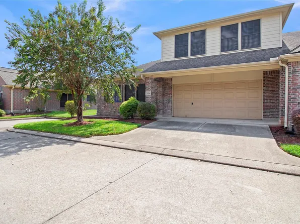 1526 Village Townhome Dr, Pasadena, TX 77504