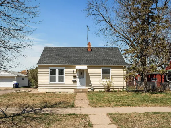 2045 Thure Ave, Saint Paul, MN 55116