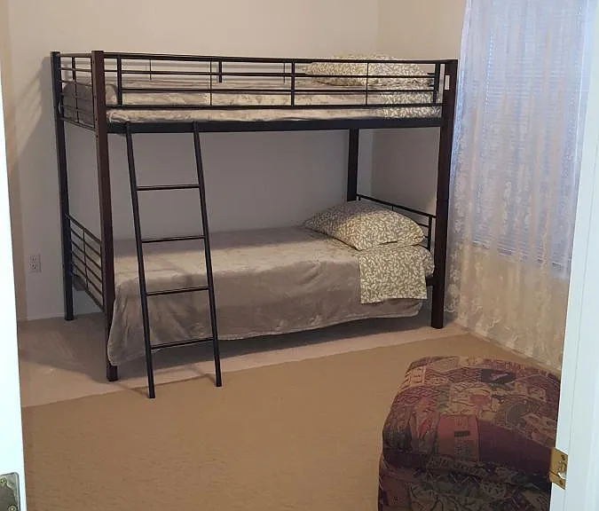450 Endicott Dr — Photo 12