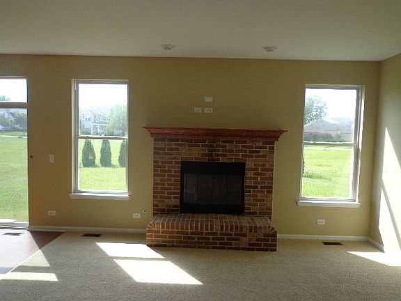 5th image of 813 Timber Lake Dr