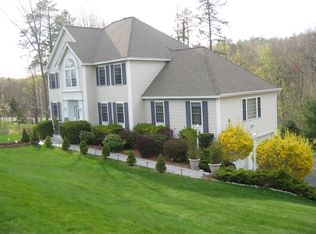 11 Maple Ridge Rd, Methuen, MA 01844
