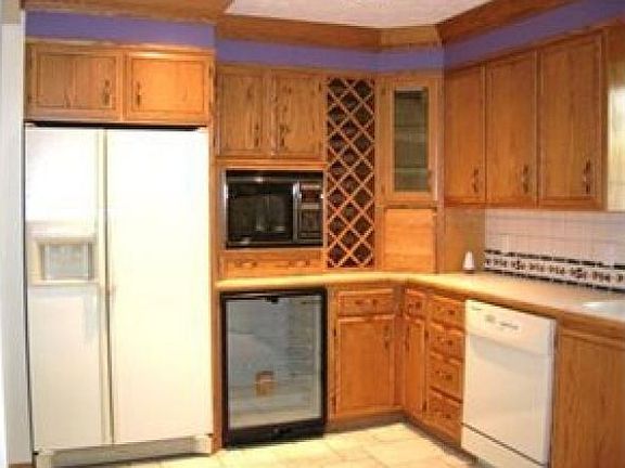 5th image of 5440 Park Dr