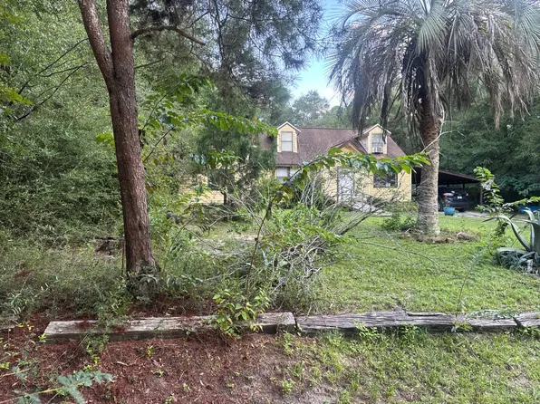 131 Silk Oak Dr, Defuniak Springs, FL 32433