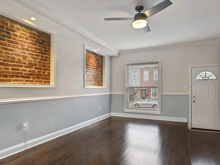 7 S East Ave — Photo 12