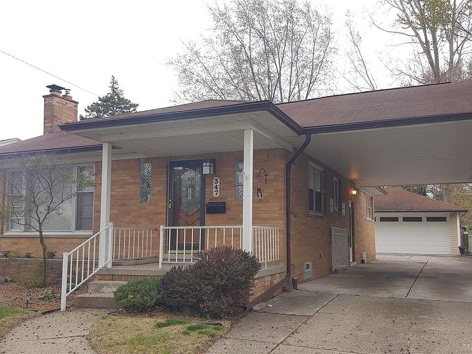 1st image of 347 Wellington Crescent Blvd