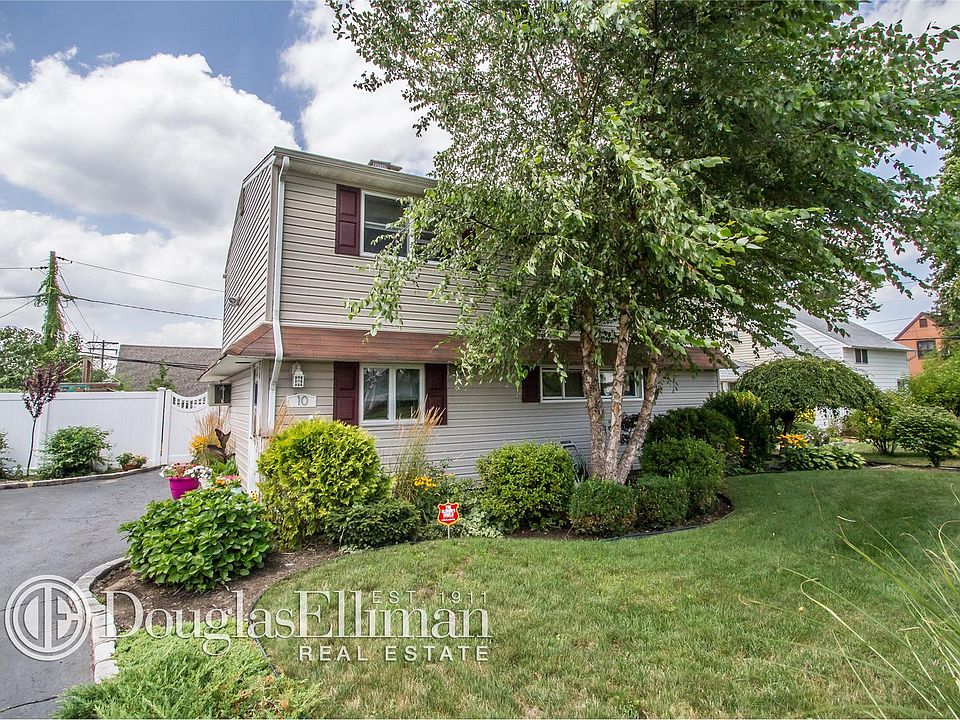 1st image of 10 Abbey Ln