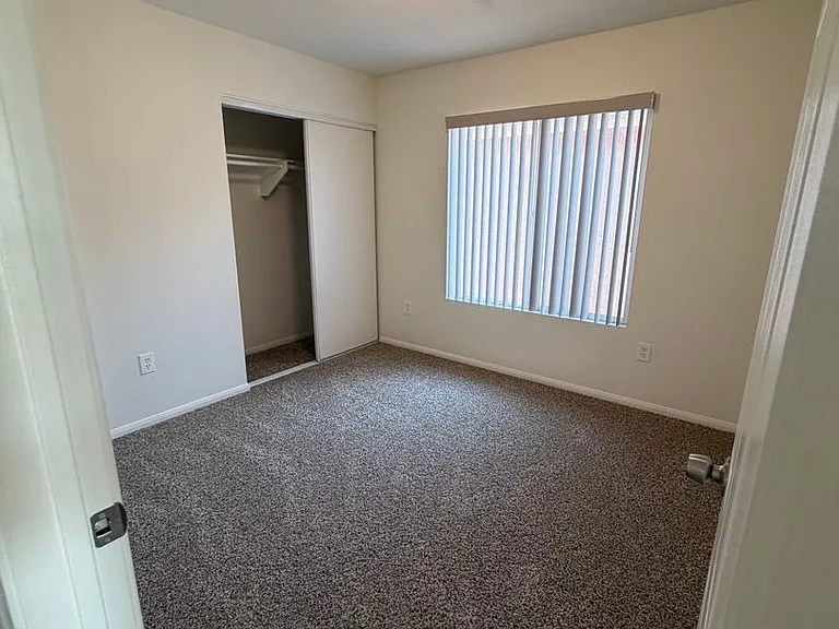 547 Hart Dr #15 — Photo 22