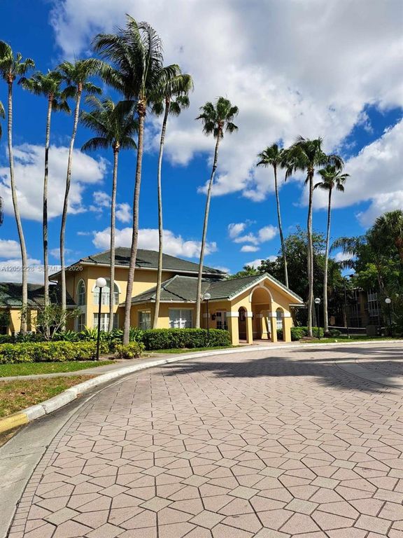 4015 W McNab Rd APT D309, Pompano Beach