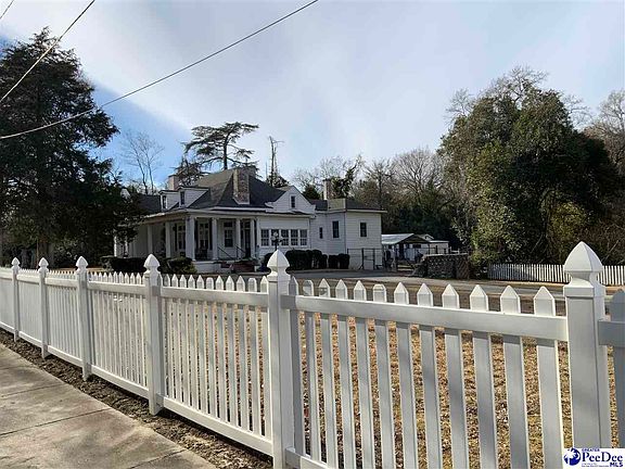 2nd image of 403 W Main St