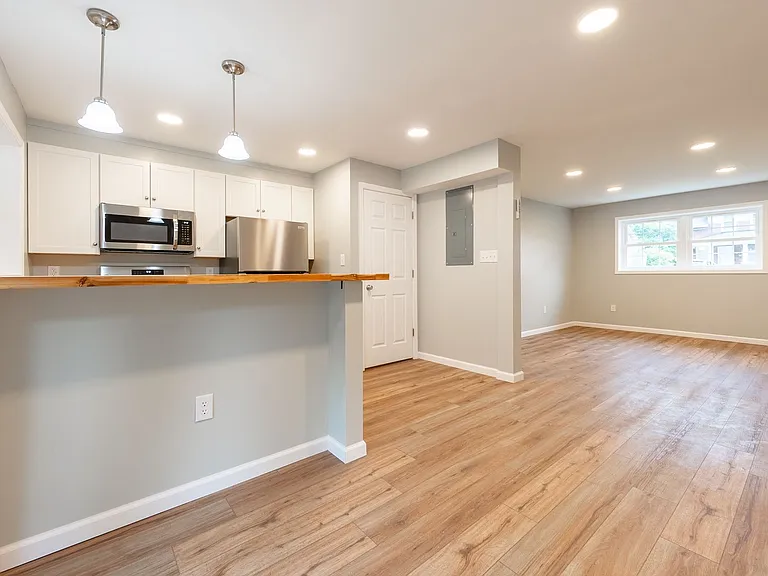515 Davis St — Photo 12
