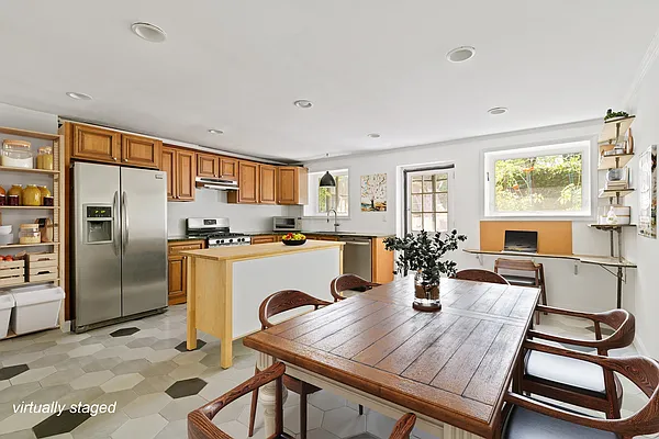 Sold by Corcoran | media 5